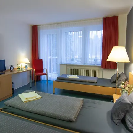 Hotel Night *