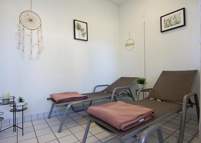 فندق Night Falkenstein (Vogtland)